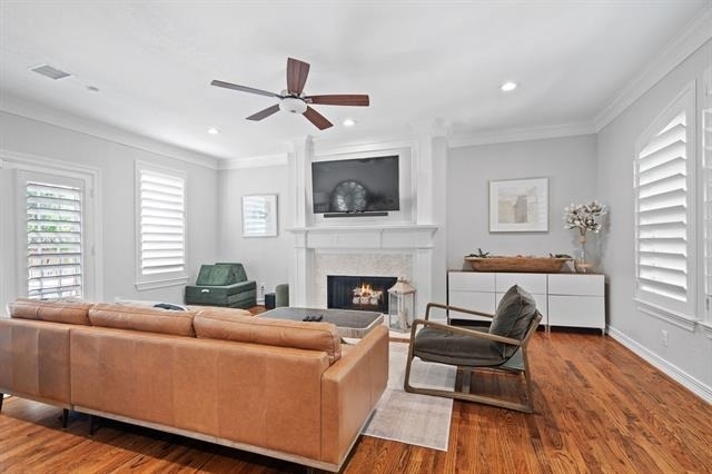 2704 Welborn Street - Photo 9