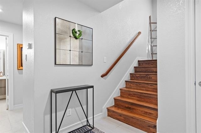2704 Welborn Street - Photo 7