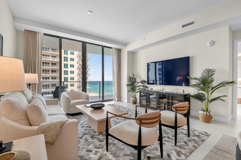 3100 N Ocean Drive - Photo 0