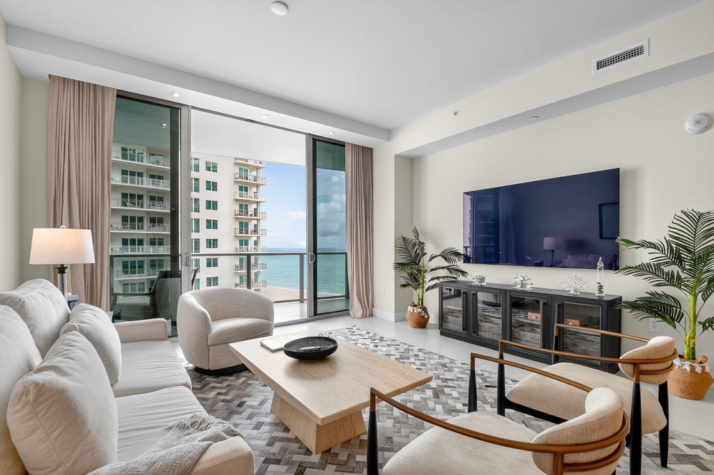 3100 N Ocean Drive - Photo 1