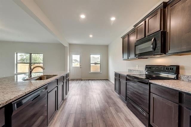 13609 Mineral Road - Photo 3