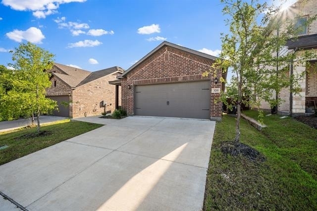 3211 Bedstraw Lane - Photo 2