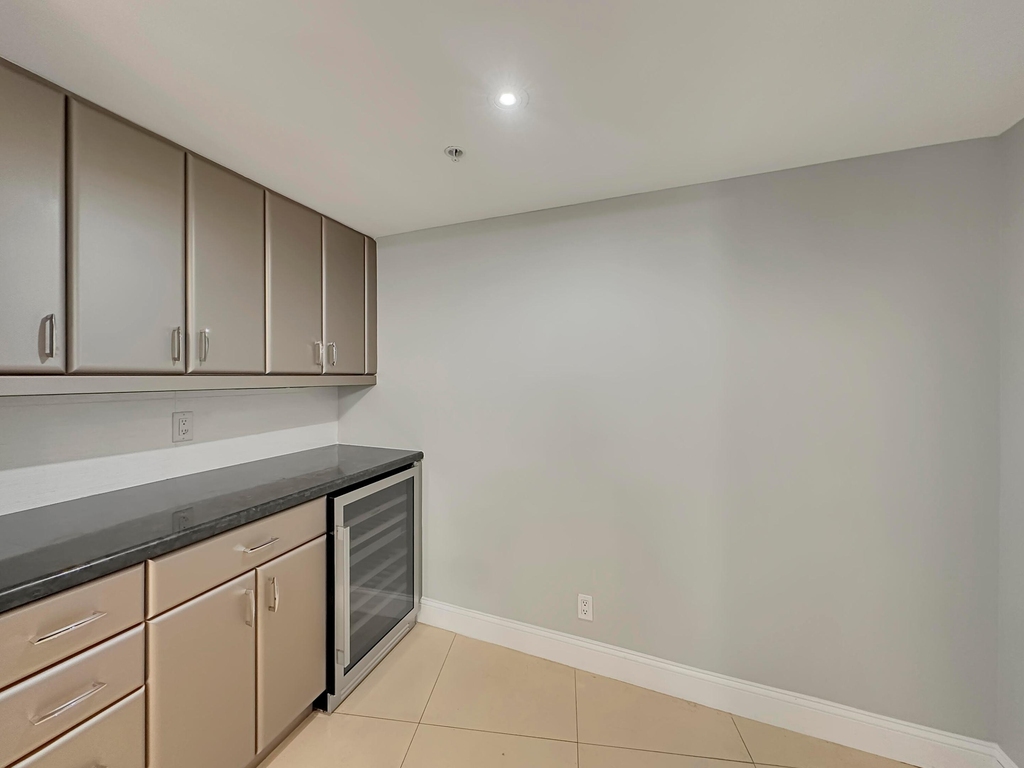 3000 N Ocean Drive - Photo 4