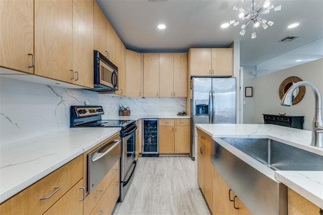 1505 Elm Street - Photo 7