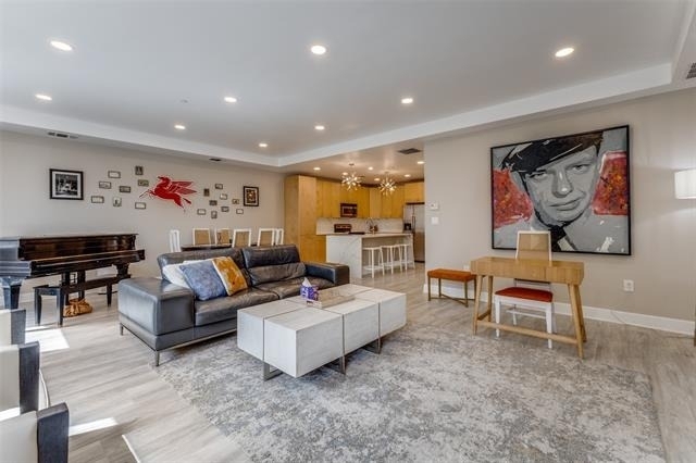 1505 Elm Street - Photo 2