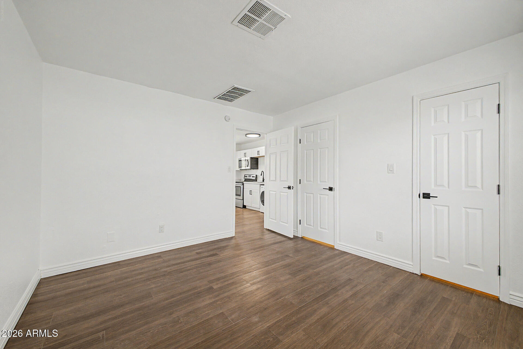 1438 E Adams Street - Photo 10