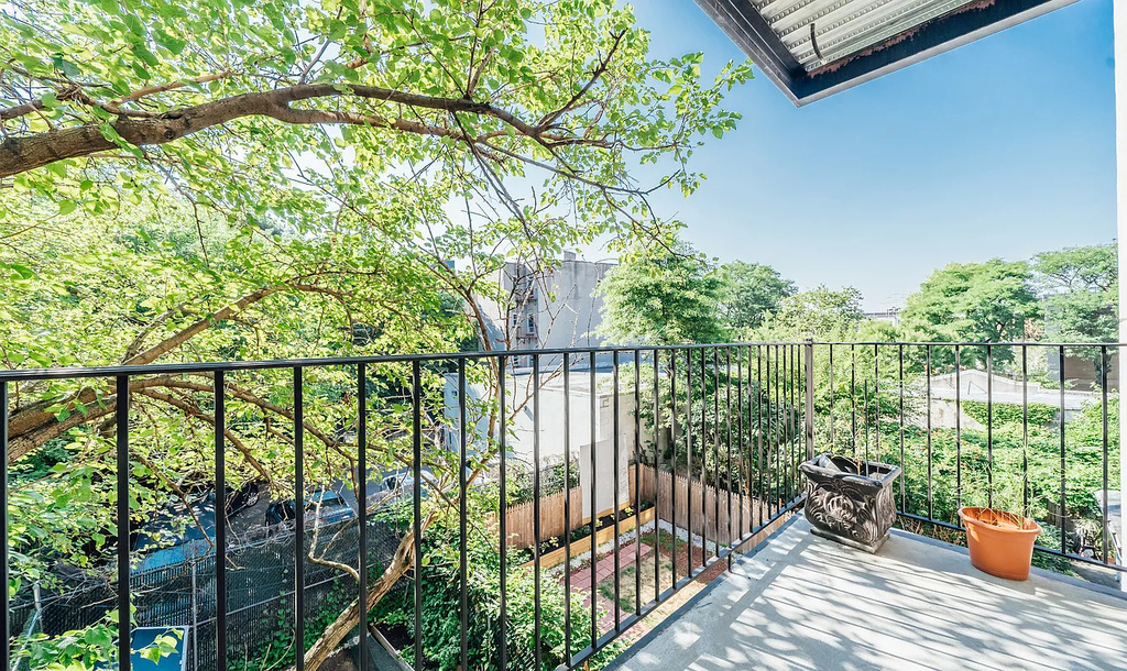 774 Classon Avenue - Photo 2