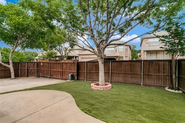 1148 Amy Drive - Photo 11