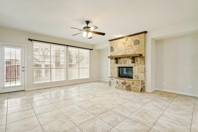 1148 Amy Drive - Photo 4