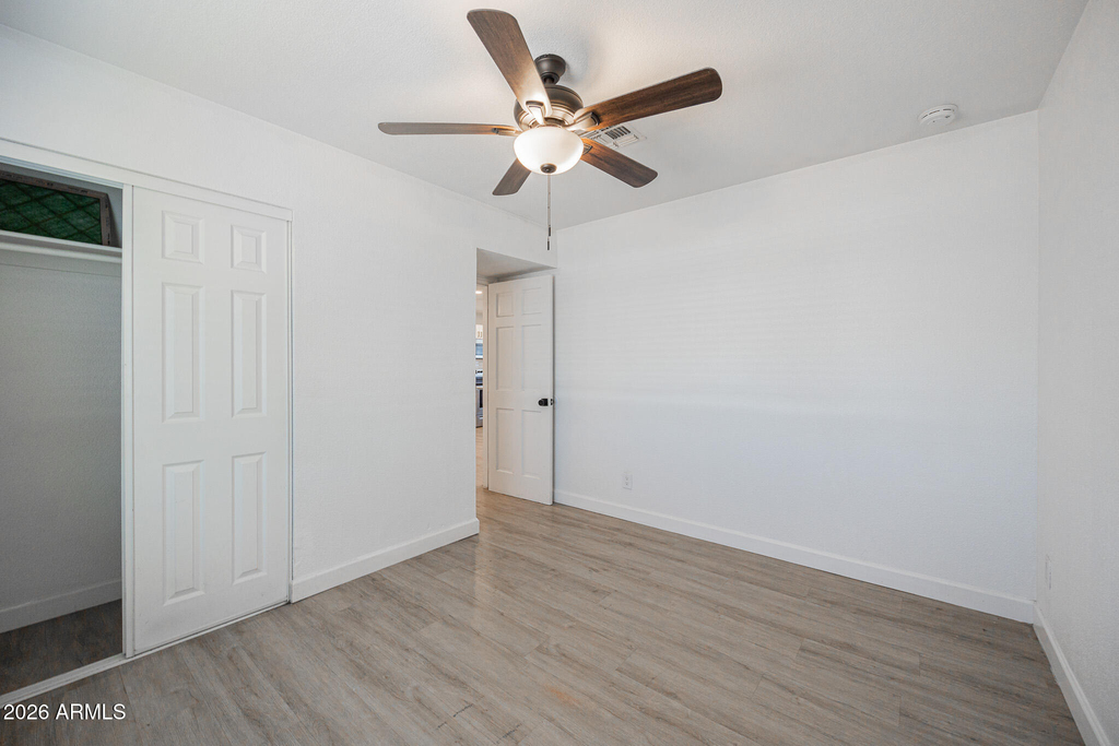 719 N 12th Avenue - Photo 11