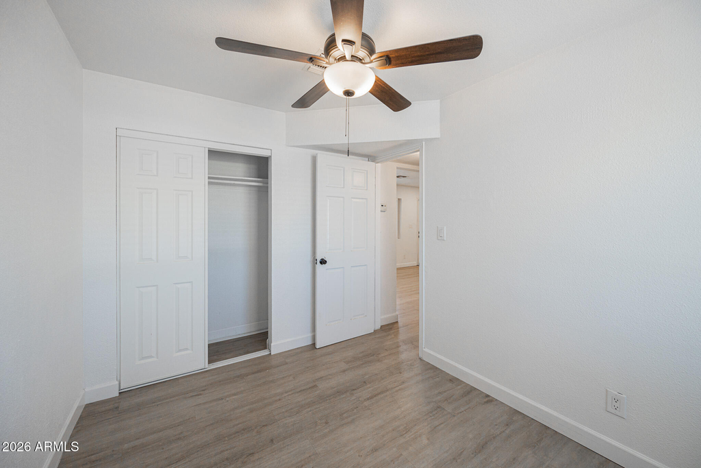 719 N 12th Avenue - Photo 15