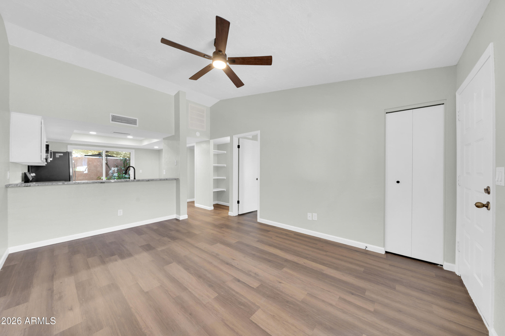 2845 E Tracy Lane - Photo 4