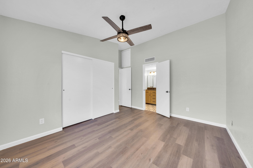 2845 E Tracy Lane - Photo 8