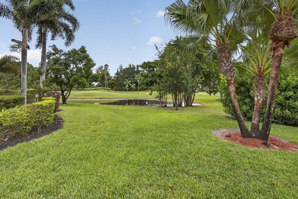 6064 Beaconwood Road - Photo 1