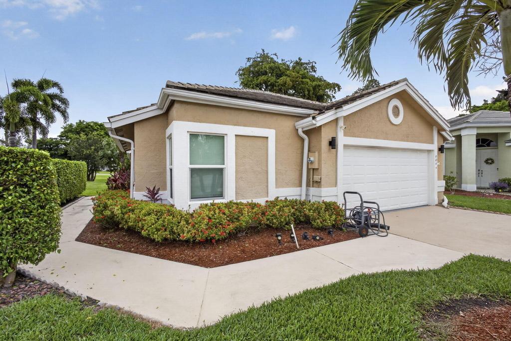 6064 Beaconwood Road - Photo 4