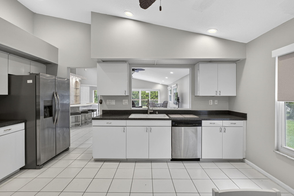 6064 Beaconwood Road - Photo 15