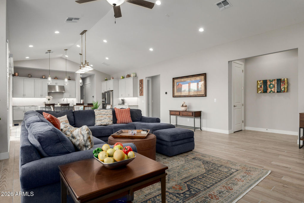 11531 N Jerome Street - Photo 3