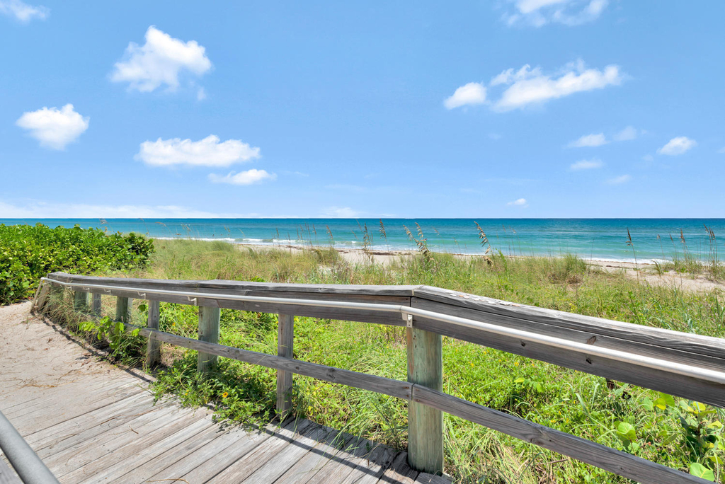 530 Ocean Drive - Photo 1