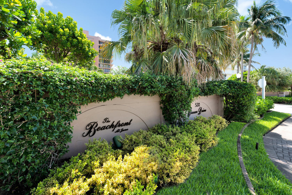 530 Ocean Drive - Photo 3