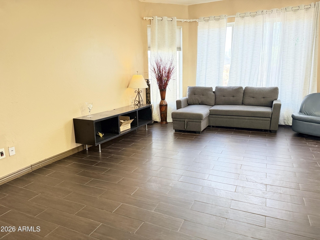 3133 E Kristal Way - Photo 3