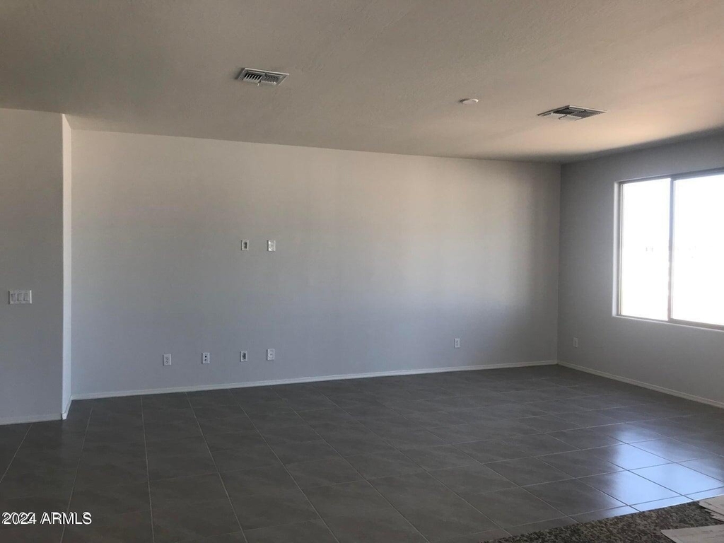 10512 W Appaloosa Trail - Photo 16