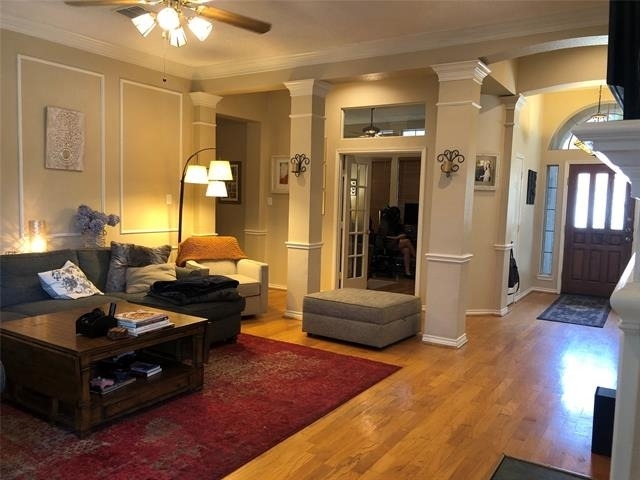 2685 Hillside Drive - Photo 9