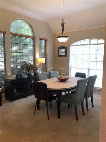 2685 Hillside Drive - Photo 3