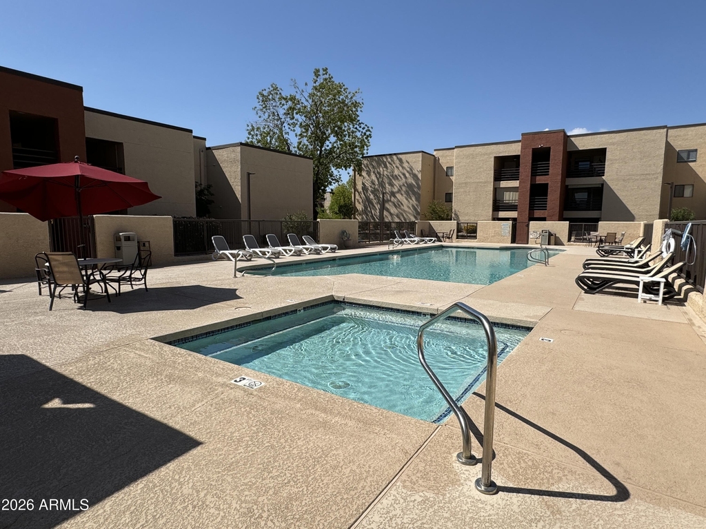1340 N Recker Road - Photo 12