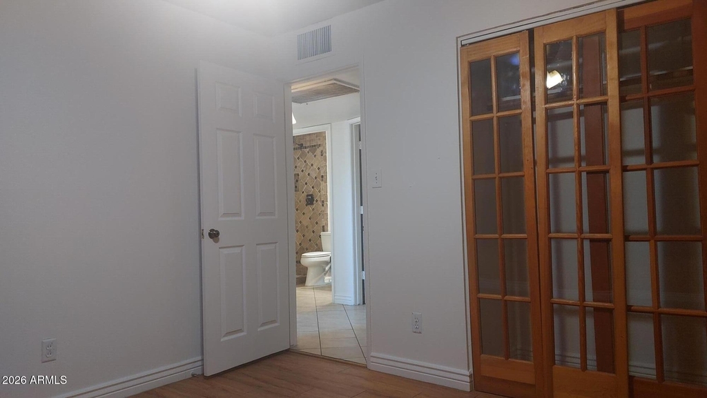 2448 W Freeway Lane - Photo 16