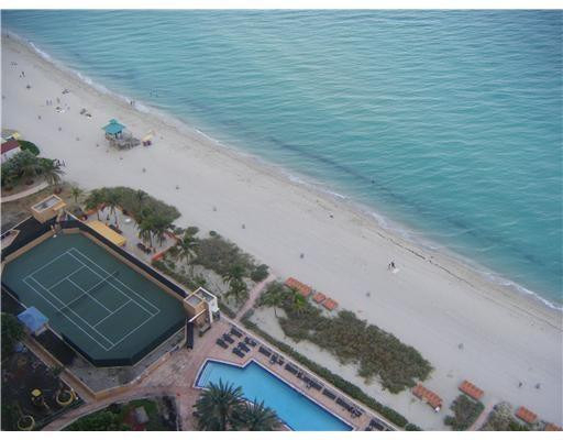 19111 Collins Avenue - Photo 14