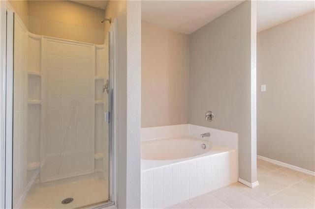 560 Griffith Drive - Photo 11