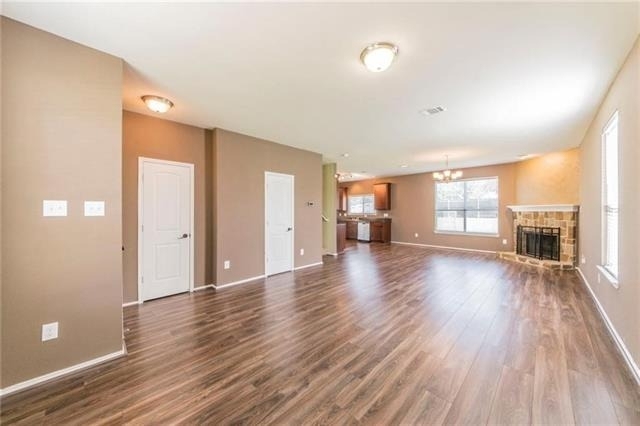 560 Griffith Drive - Photo 3