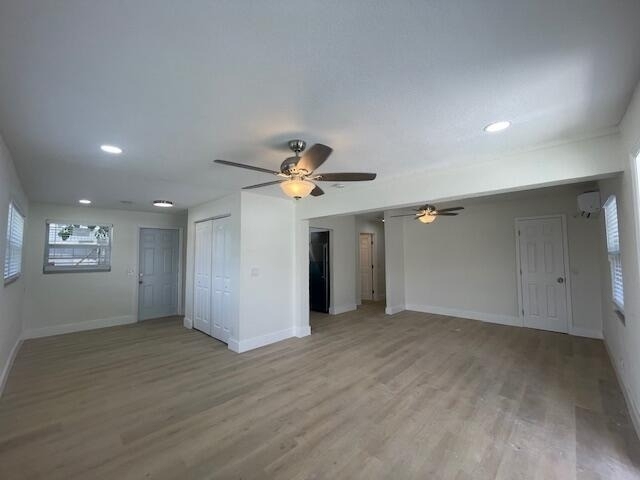 304 N Tamarind Avenue - Photo 5