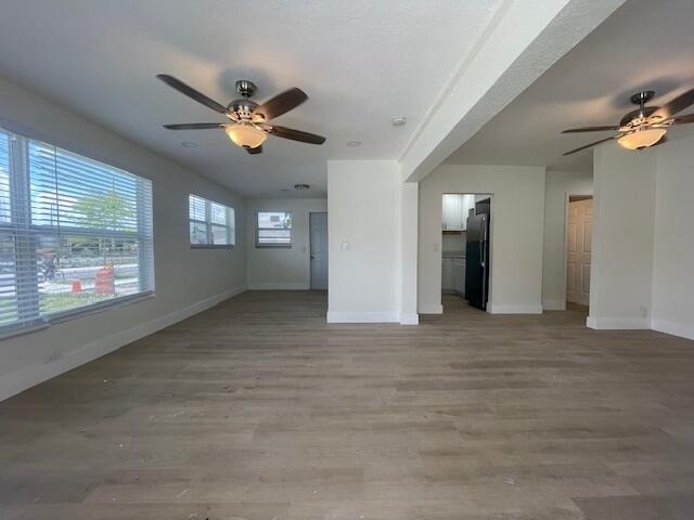 304 N Tamarind Avenue - Photo 16