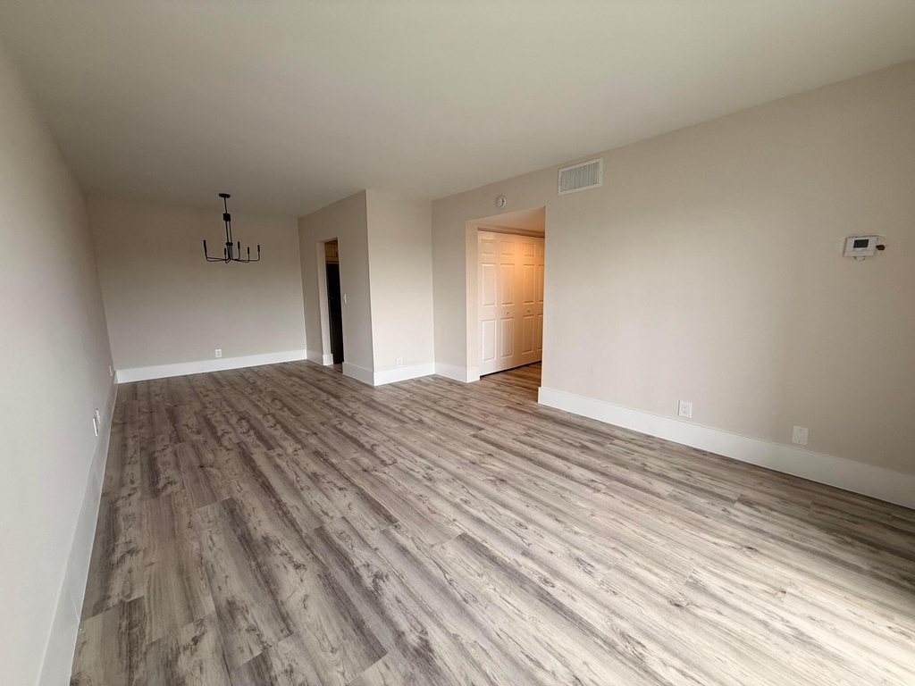1601 S Flagler Drive - Photo 1