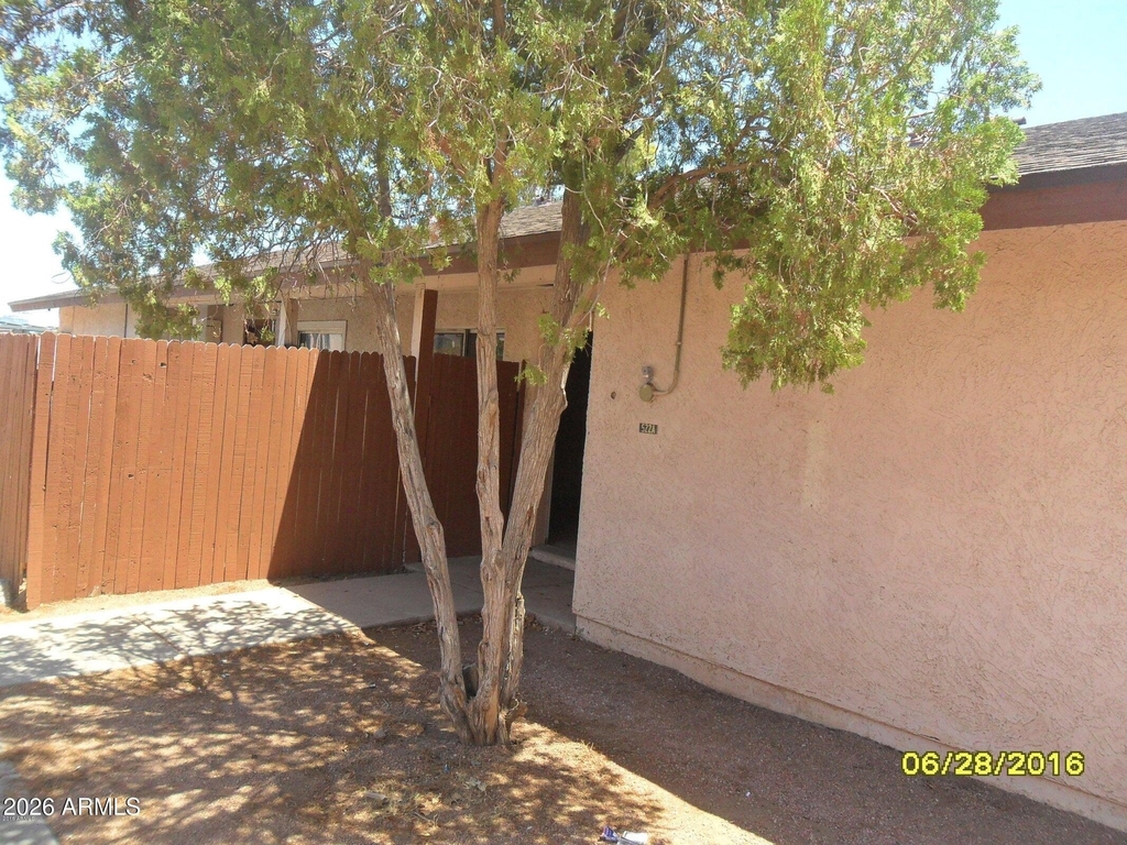 522 N 4th Street - Photo 0