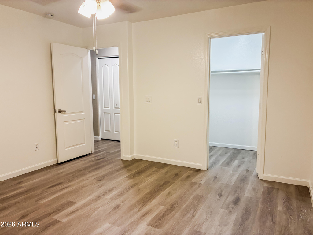 9105 W Raven Drive - Photo 9