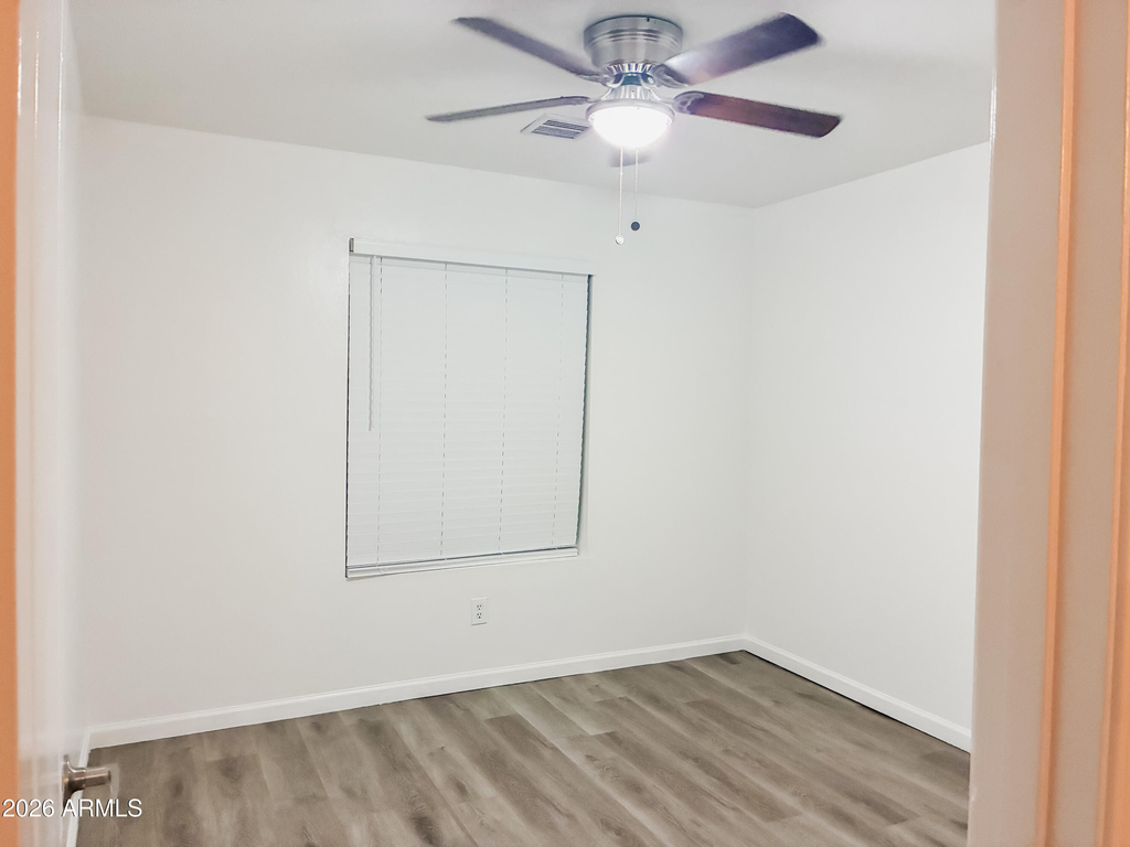 9105 W Raven Drive - Photo 13
