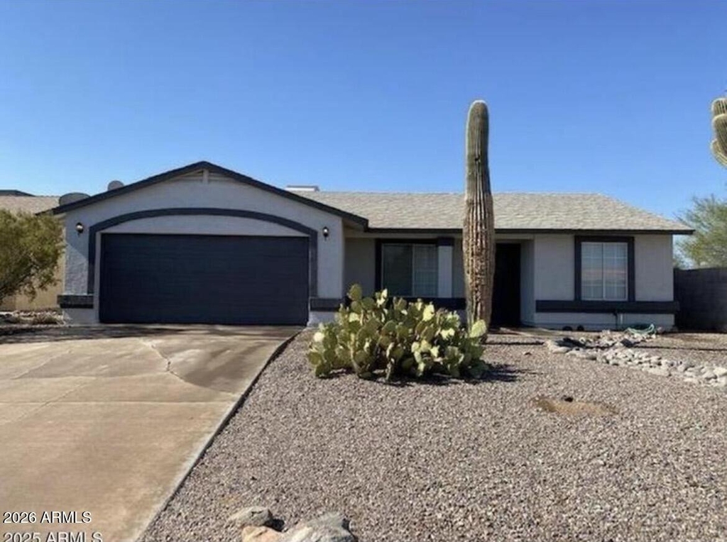 9105 W Raven Drive - Photo 0
