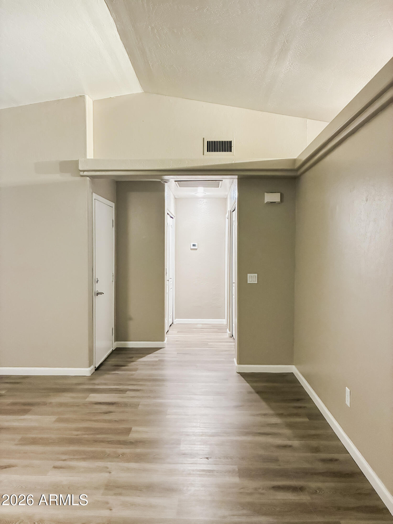 9105 W Raven Drive - Photo 4
