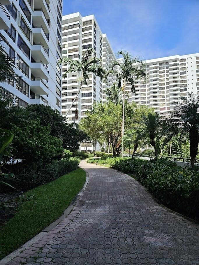 600 Three Islands Boulevard - Photo 0