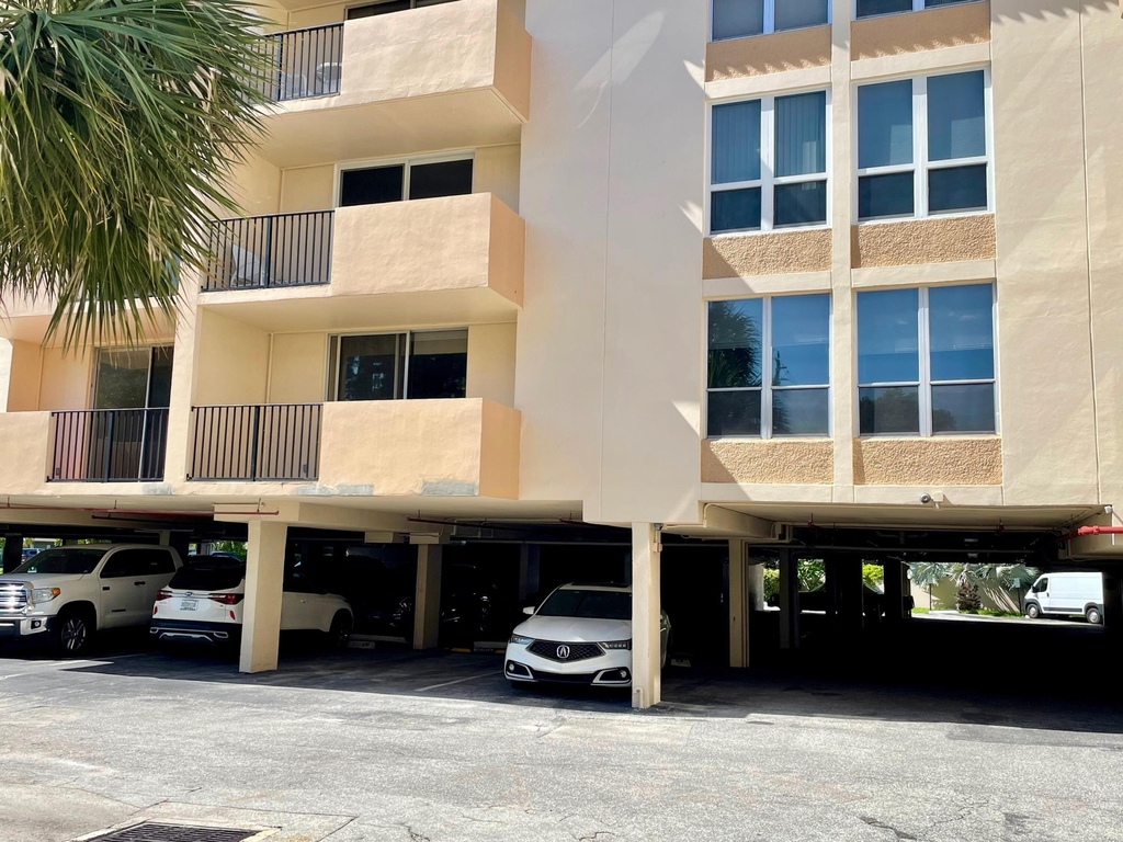 1000 Spanish River Road - Photo 39