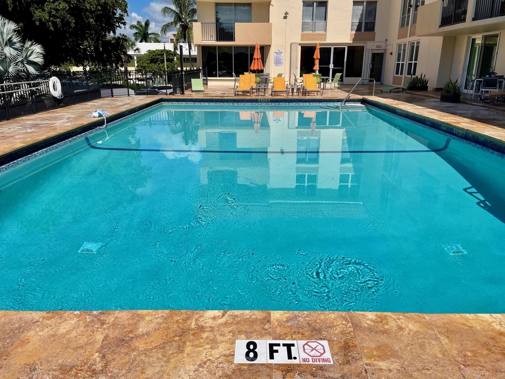 1000 Spanish River Road - Photo 47