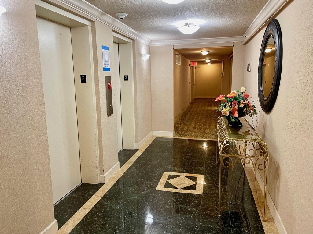 1000 Spanish River Road - Photo 40