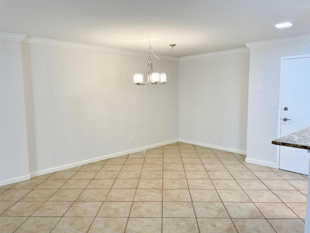 1000 Spanish River Road - Photo 14