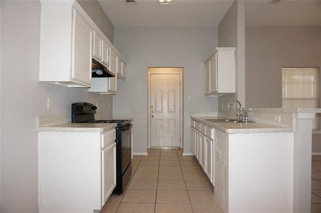 7819 Novella Drive - Photo 4
