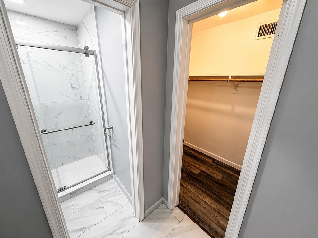 4321 Nw 9th Avenue - Photo 4