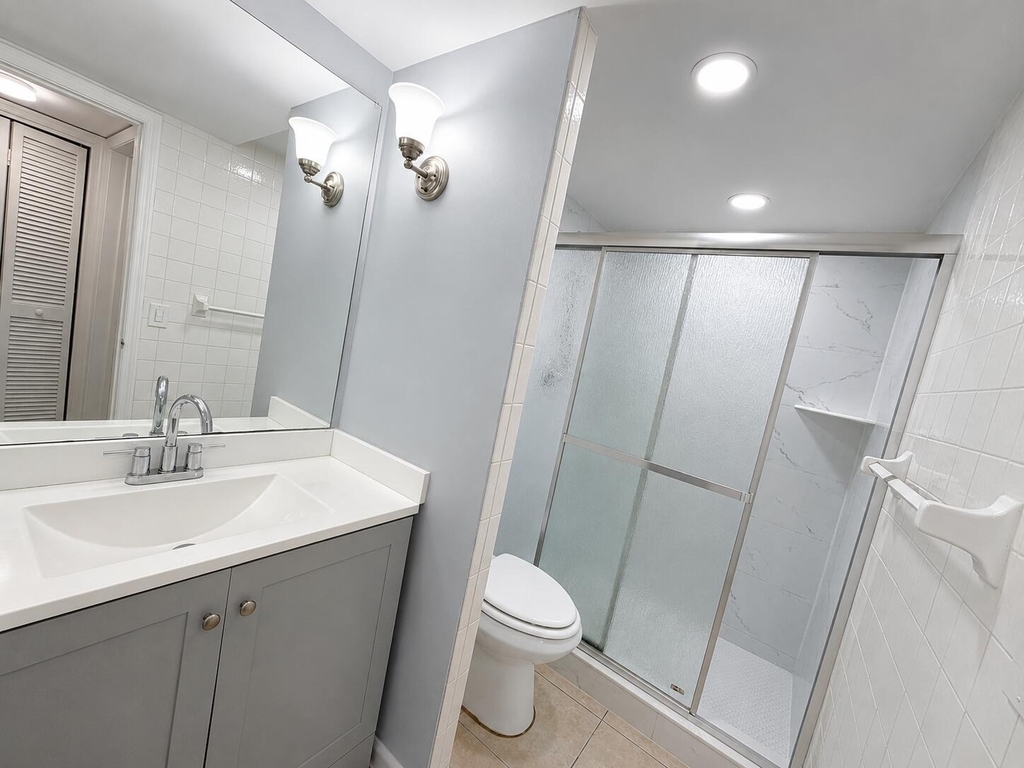 4321 Nw 9th Avenue - Photo 3
