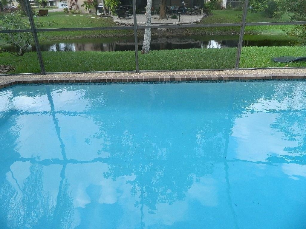 4002 Nw 73rd Avenue - Photo 8