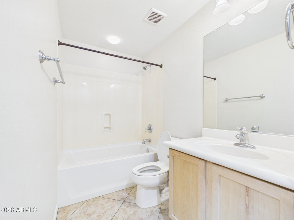 2130 W Hunter Court - Photo 14